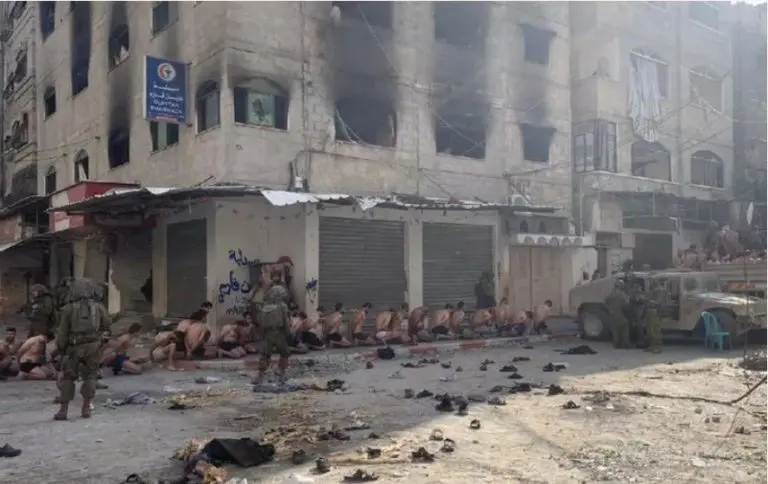 Društvenim mrežama kruže šokantne fotografije. Izraelci hapse sve po redu, a onda počinje ponižavanje