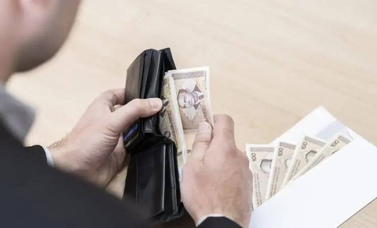 Višečlane porodice u Banjaluci ostale bez mjesečnih karata i stipendija, najavljuju radikalnije mjere