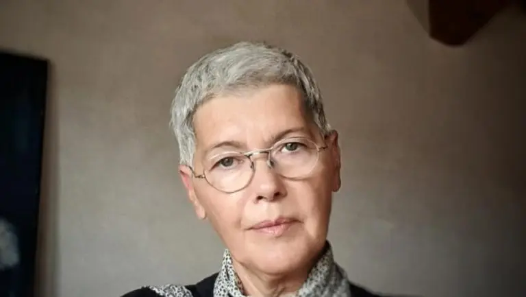 Mina Vidaković:  Možda nećemo nikoga navesti na suočavanje, ali moramo znati šta se dogodilo