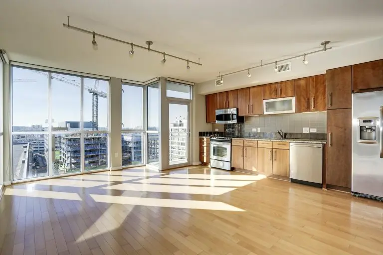 U svijetu padaju cijene nekretnina, ali ne i u BiH! Kako kupiti stan kad kvadrat doseže 8000 KM?!