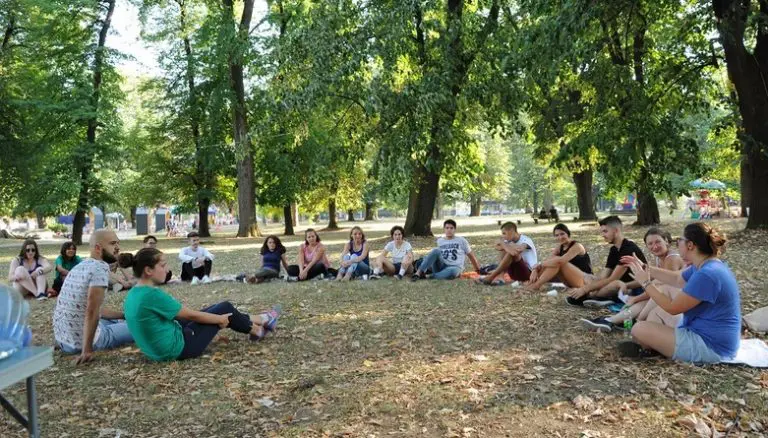 Oštra nula: Prijavi se na Vikend aktivizam – školu građanskog obrazovanja