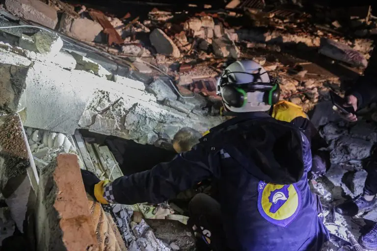 Dio Sirije je “zona katastrofe” nakon potresa, stotine ljudi mrtve i ozlijeđene