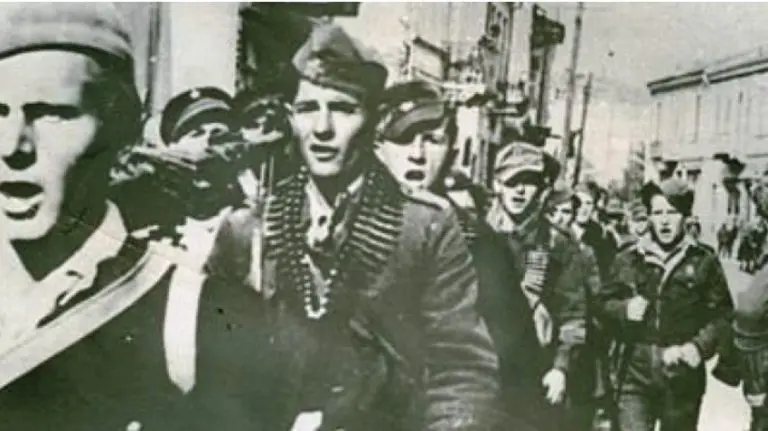 27. juli – Dan ustanka naroda Bosne i Hercegovine