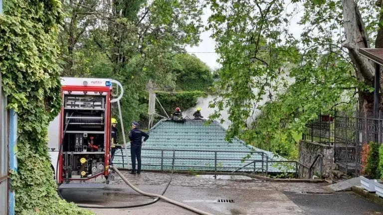 Požar na Splavu u Banjaluci (FOTO)