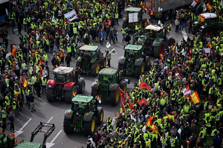 Španija: Veliki protesti poljoprivrednika u Madridu