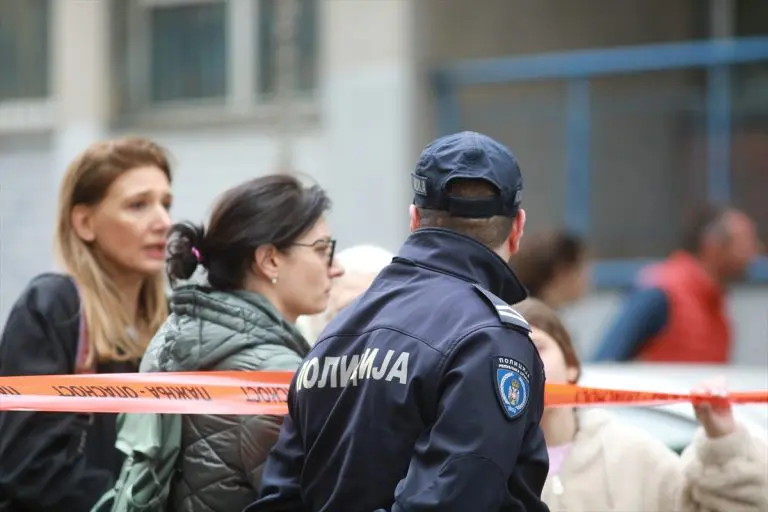 Privedena djevojčica koja je ismijavala masakr u školi i veličala počinioca