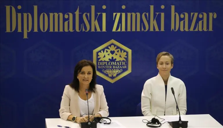 Diplomatski zimski bazar: budite humani i u jednom danu „obiđite svijet“