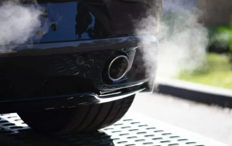 Objavljen novi plan EU za zabranu dizelaša i benzinaca