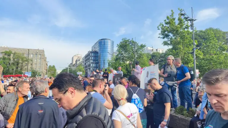 Završen peti protest Srbija protiv nasilja: Desetine hiljade građana poručilo Vučiću da ode sa vlasti