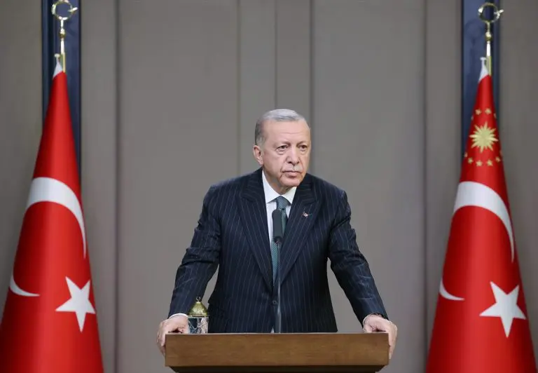 Erdogan ukinuo starosnu granicu za penziju: 2 miliona ljudi se odmah penzionisalo