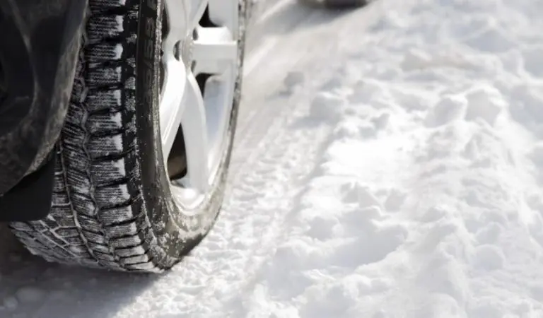 Kako pripremiti automobil za zimu i na šta trebate obratiti pažnju kako biste imali sigurnu vožnju