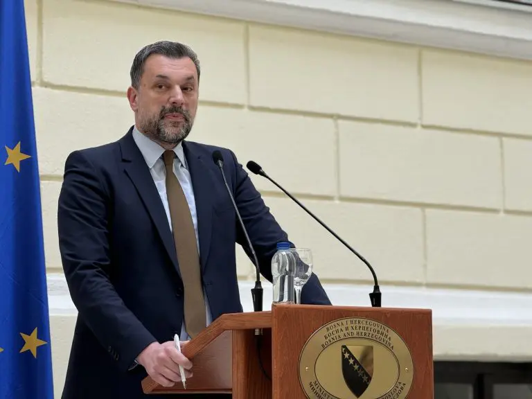 Da li je Konaković otišao korak predaleko? O štetnosti korištenja medijskog prostora za političko-pravne konfrontacije.