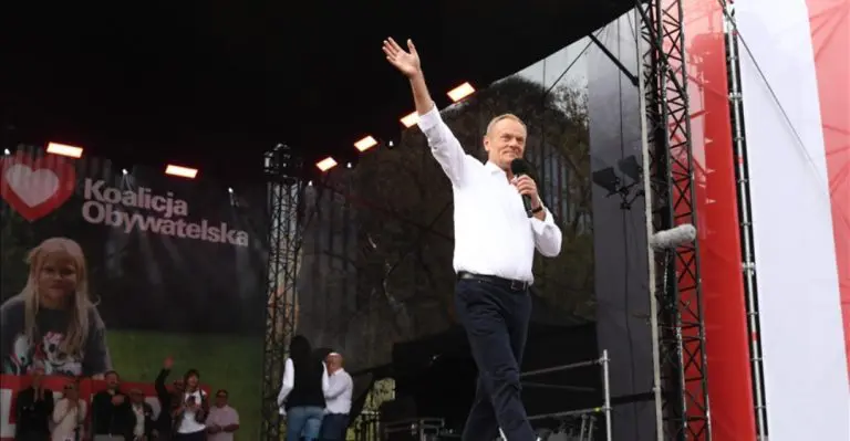 Oko milion ljudi na ulicama: “Ovo je apsolutno najveći skup u istoriji Varšave