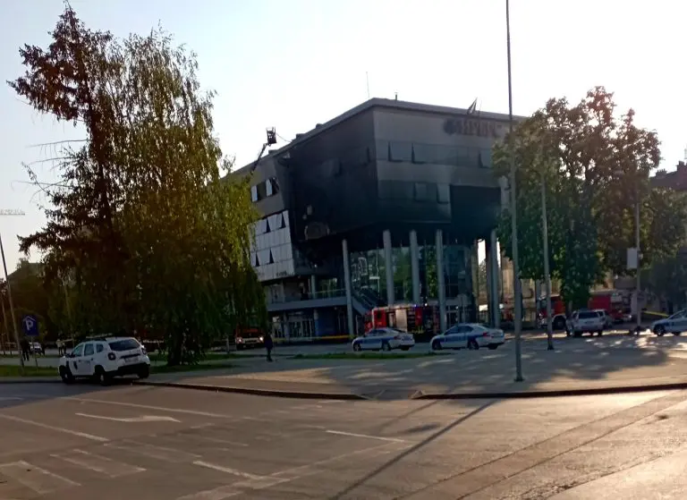 Požar u zgradi IRB-a u Banjaluci!