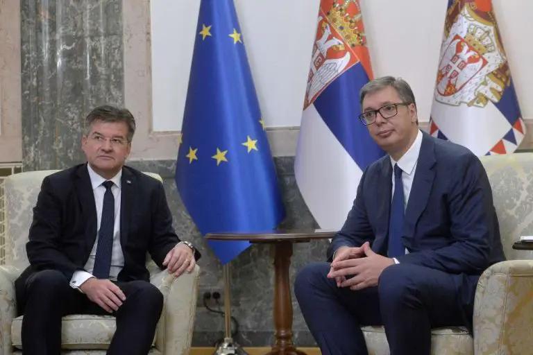 Vučić nakon sastanka s Lajčakom: Veoma sam zabrinut zbog događaja na Kosovu
