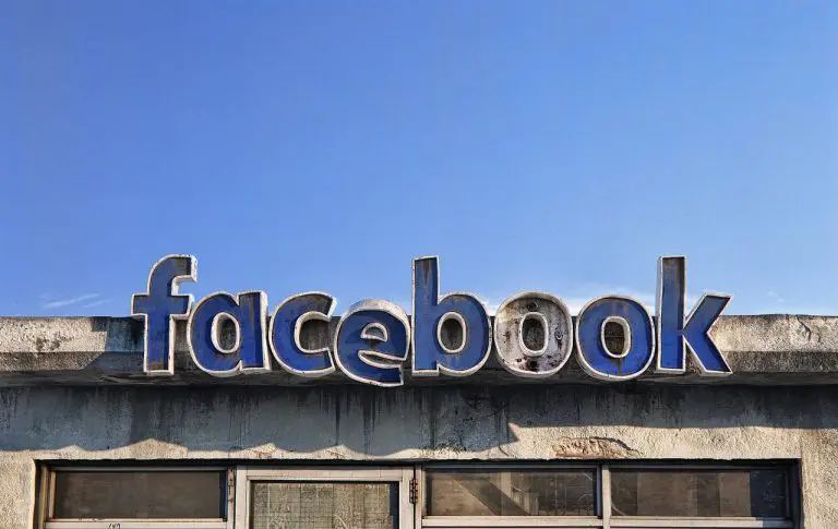 Facebook danas puni 19 godina, imamo li razloga za slavlje?