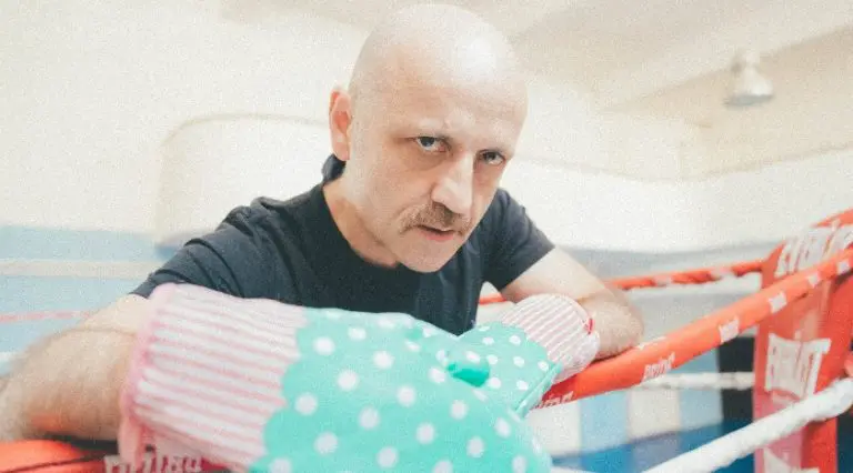 Kekin objavio novu pjesmu: “Ratnik svjetla” je glasnik novog zvuka. Novi album će biti sve samo ne pitom i ljubavan