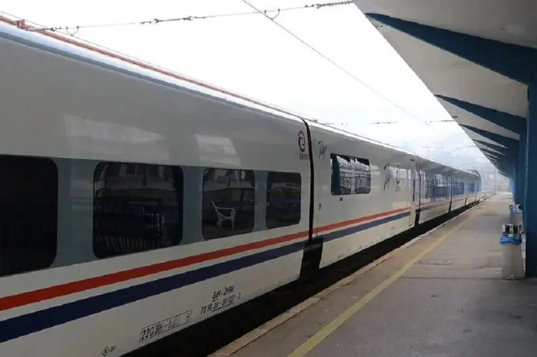 Voz na relaciji Sarajevo – Mostar iskočio iz šina: “Ovo nije prvi put” (VIDEO)