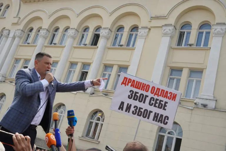 SNSD blokirao saobraćaj u Banjaluci, Đajić dao ultimatum Stanivukoviću