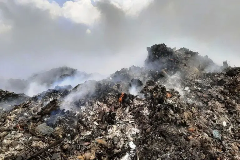 NE MOŽE SE VIŠE ŽIVJETI OVAKO! U dimu se gušilo 15.000 stanovnika