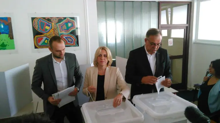 Svi poslovi za jednog “Ortaka”: Od “Elektrokrajine” za firmu supruga Željke Cvijanović 1,75 miliona KM!