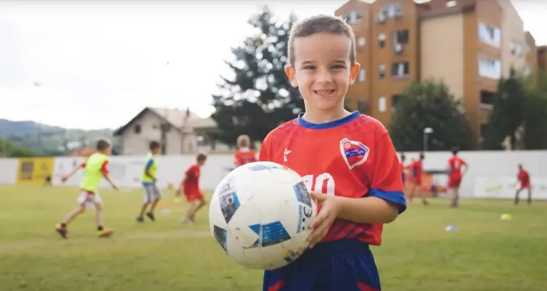 FK Naprijed predstavlja himnu kluba