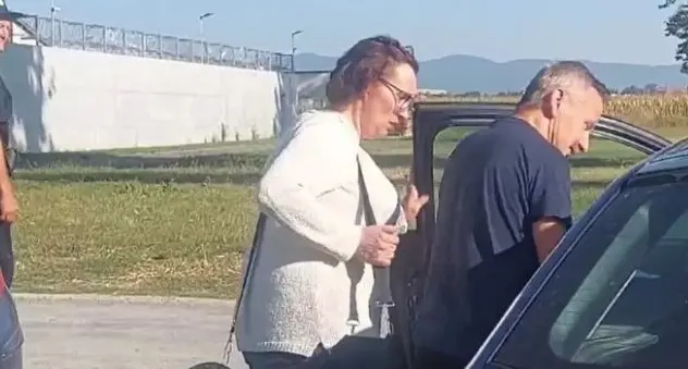 Ubila je sestru, leš skrivala u zamrzivaču 19 godina, a sada sa suprugom šeta gradom