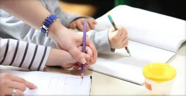 Stručnjaci o obećanju ministra u SAD da će pronaći uzrok autizma: “Uznemirujuće”