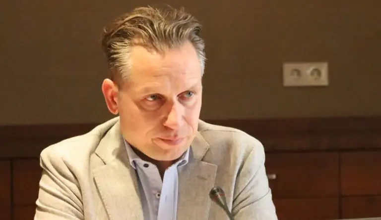 “Političari u BiH bi mnogo izgubili kada bi započeli rat, njima najviše odgovara da zadrže postojeće stanje”