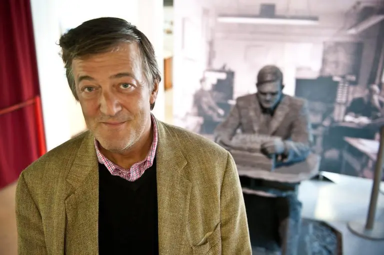 Stephen Fry: Evo šta bih rekao Bogu…