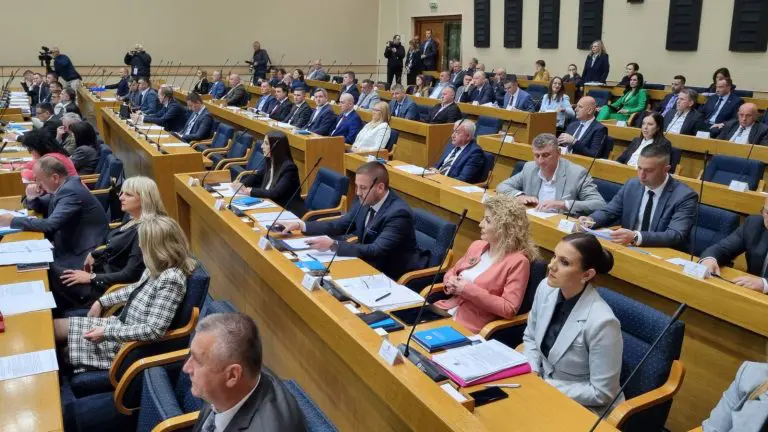Novi poslanici u Narodnoj skupštini RS