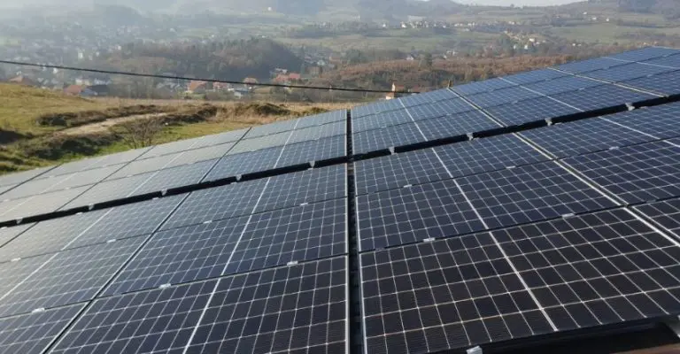 Snaga solarnih sistema u Gračanici nadmašila sve tri elektroprivrede u BiH!