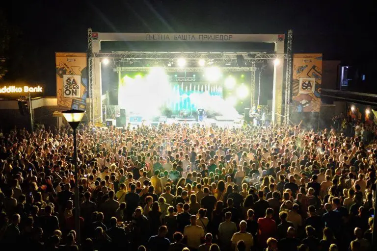 Prijedorska Ljetna bašta