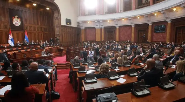 Dan D za Srbiju: Skupštinska rasprava o Kosovu, Zadruga ili korak bliže priznavanju Kosova