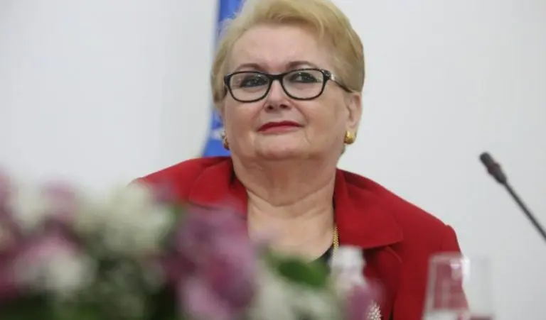 Svi javašluci i uhljebizmi Bisere Turković: Nije samo put na Bali sporan, obišla je i druge egzotične lokacije