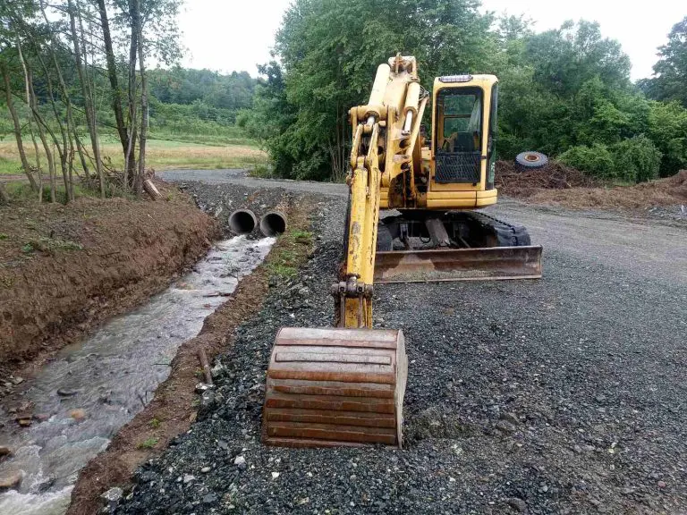 Mašine tajno ušle u selo Bistrica i vrše pripremne radnje za otvaranje rudnika: Mještani ogorčeni i uznemireni