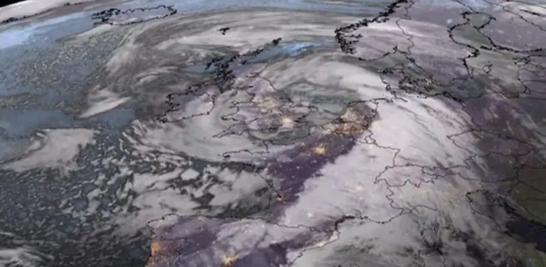 Objavljeni snimci iz svemira. Ovako se ogromna oluja kreće Evropom