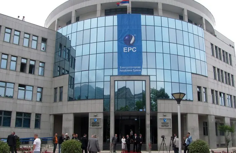 Vlada ponovo spašava Elektroprivredu RS: Nove garancije za kredite i odgoda poreskih dugova