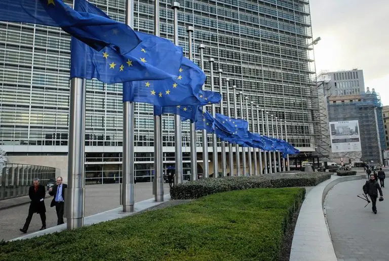 „Bez glasa u Briselu“: U vodećim evropskim institucijama nema Roma