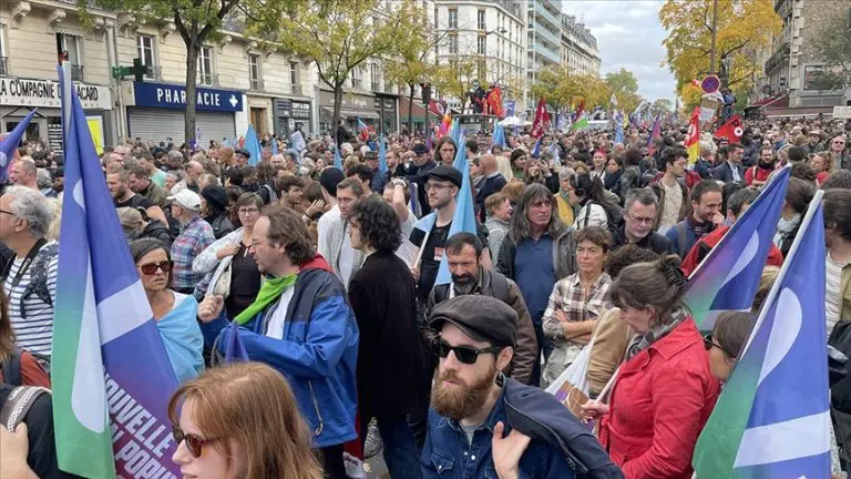 Francuski sindikati pozivaju na nove štrajkove