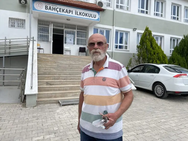 Nikad nije kasno za nauku:  Ahmet sa 76 godina odlučio upisati fakultet