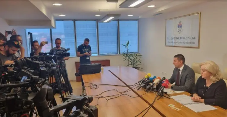 Ovo je spisak proizvoda koji će biti jeftiniji od 20 do 50 posto!
