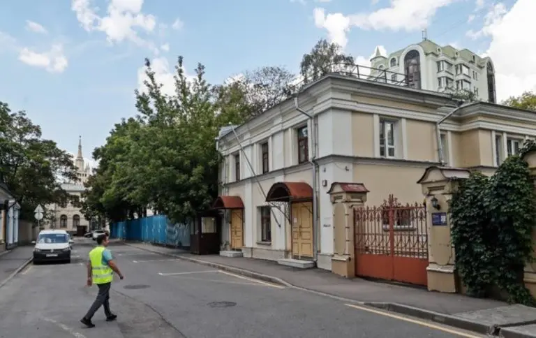 Prva NATO članica zatvorila ambasadu u Rusiji