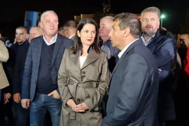 Opozicija u Republici Srpskoj pozabavila se sama sobom!