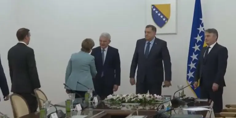 Članovi Predsjedništva BiH ugostili američke senatore. Dodik kaže da je ponudio rješenja