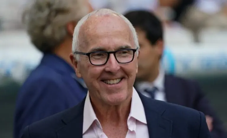 Ko je Frank McCourt, milijarder koji pokušava kupiti TikTok?