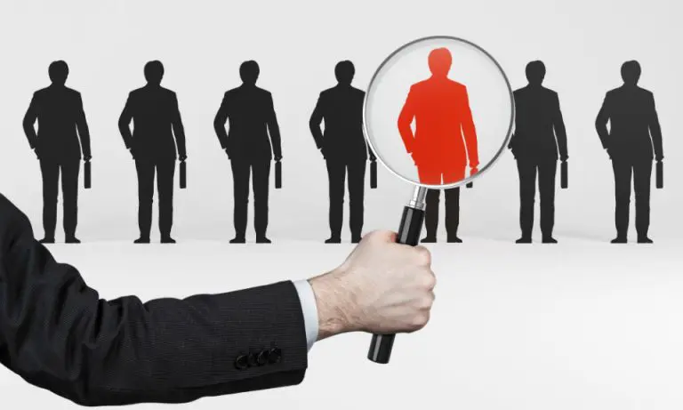 Institut prima nove radnike: “Jedino što rade je zapošljavanje ali samo podobnih”