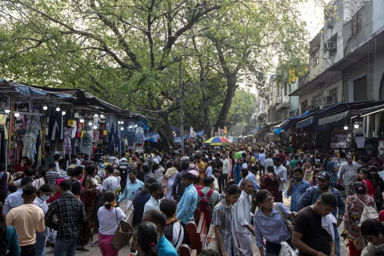 Indija postaje najmnogoljudnija zemlja svijeta: Broj stanovnika će rasti do 2064.