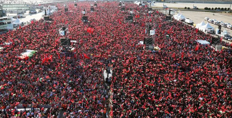 Desetine hiljada na mitingu za Palestinu u Istanbulu, Erdogan poslao snažne poruke
