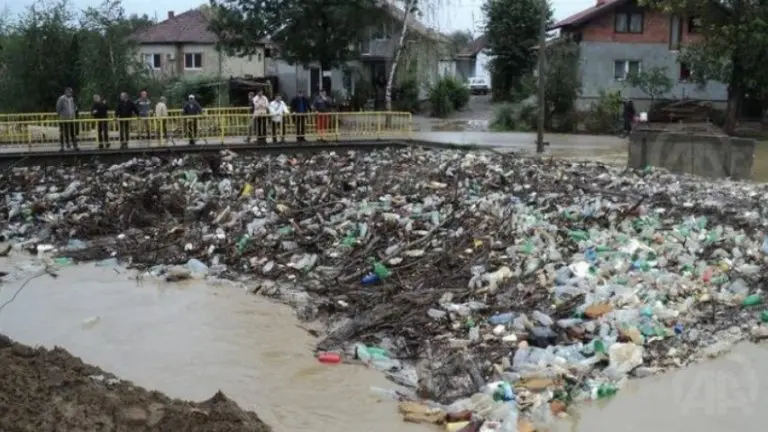 Slike užasa na bh rijekama: Ribe pune teških metala završavaju na našem tanjiru